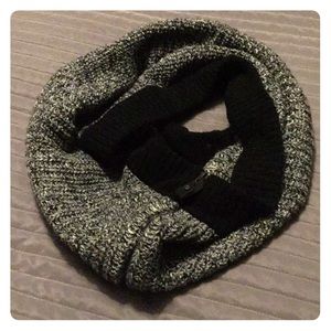 Lululemon Merino Wool Scarf!